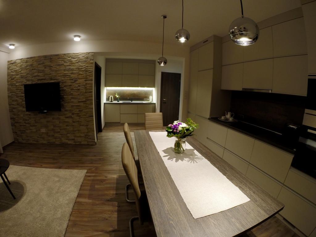 Heroes' Apartamento *
